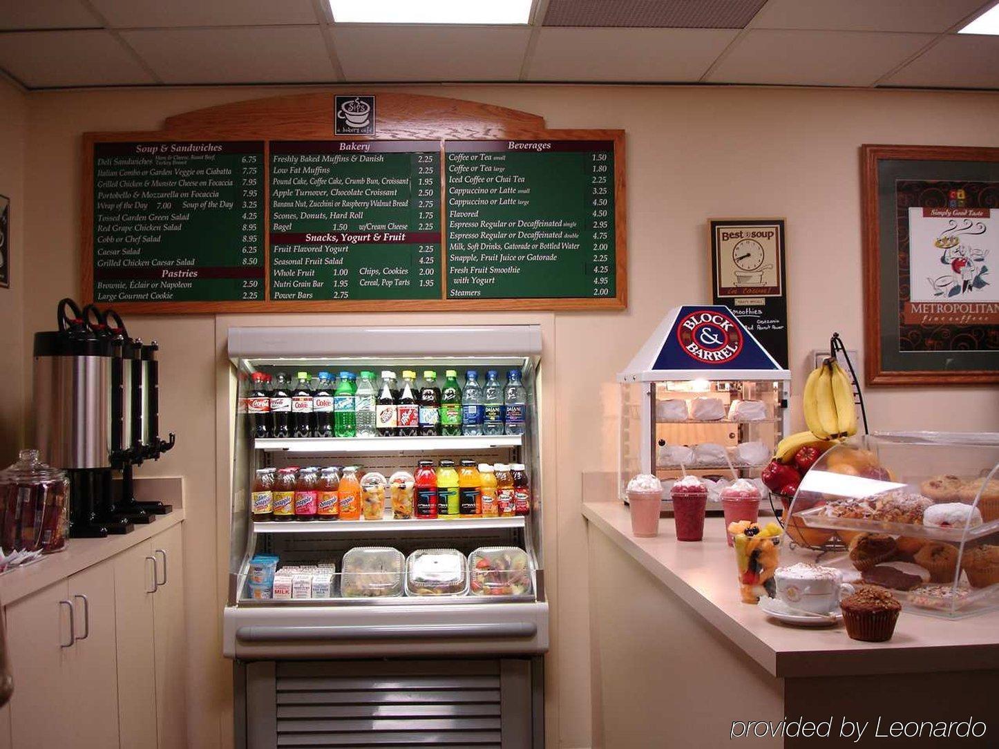 Hilton East Brunswick Hotel Restaurant photo