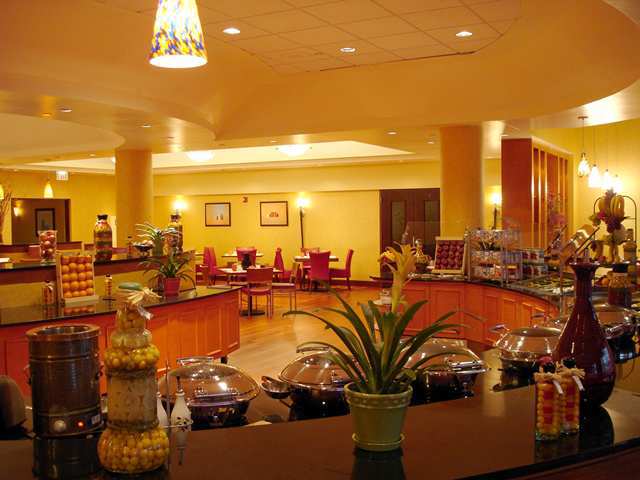 Hilton East Brunswick Hotel Restaurant photo